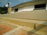 Isolare il tetto con pannelli sovrapposti in fibra di legno